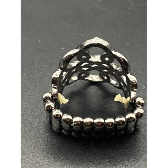 Lot of 4 Stretch Rings Faux Gemstones Pearls  Rhinestone Flower Silver Tone Boho - Picture 9 of 9